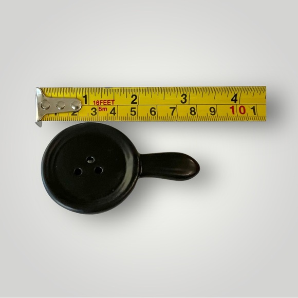 Turkey Pan Salt & Pepper Shakers Roaster Christmas Vacation Collectible NEW - Picture 7 of 16